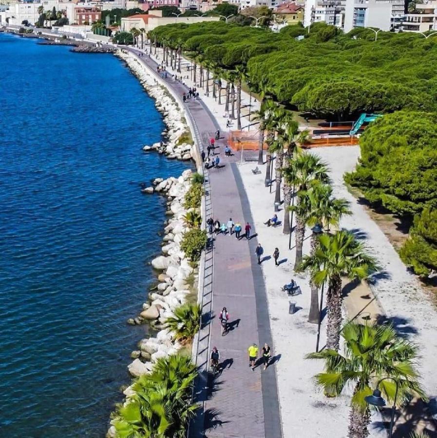 Sunshine Apartment - Appartamento Vicino Al Mare, Cagliari, Sardinia 外观 照片