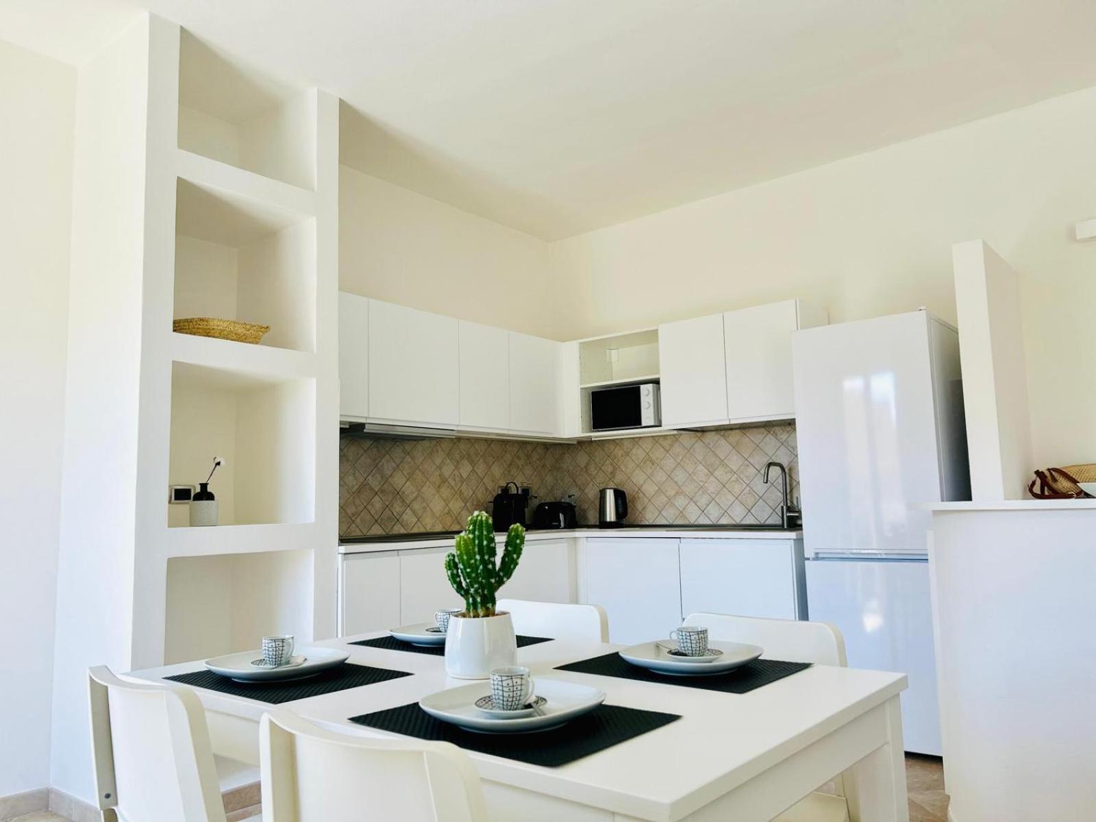 Sunshine Apartment - Appartamento Vicino Al Mare, Cagliari, Sardinia 外观 照片